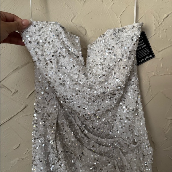 Retrofete White sequin Strapless Dress size large NWT - Picture 4 of 6
